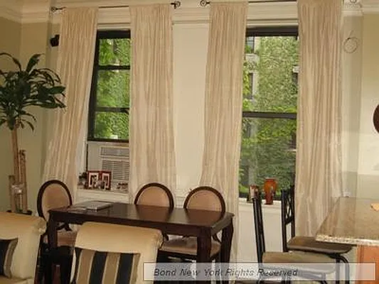 Sold by Bond New York | media 10