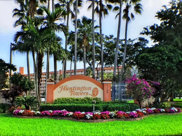 7360 S Oriole Boulevard #305, Delray Beach, FL 33446