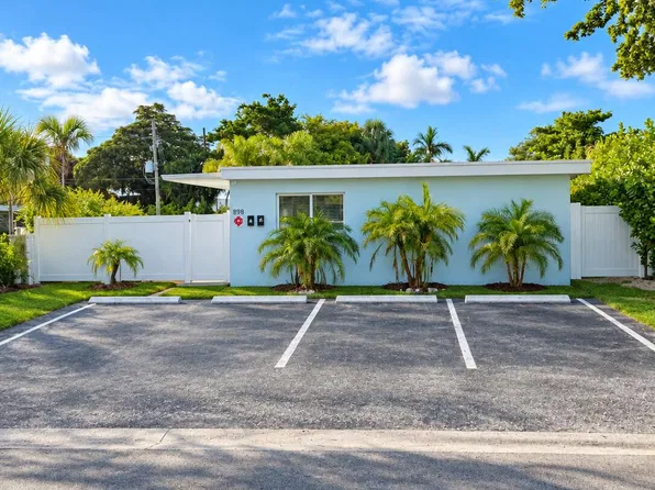 898 SE 2nd Place, Deerfield Beach, FL 33441