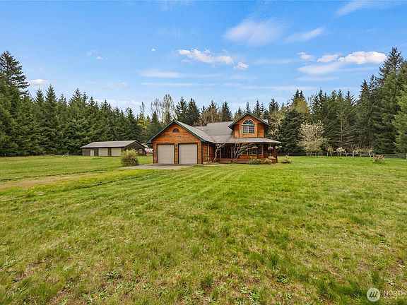 2nd image of 122 Ridge View Drive