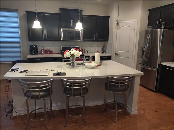 4th image of 3725 Cameroon Ln