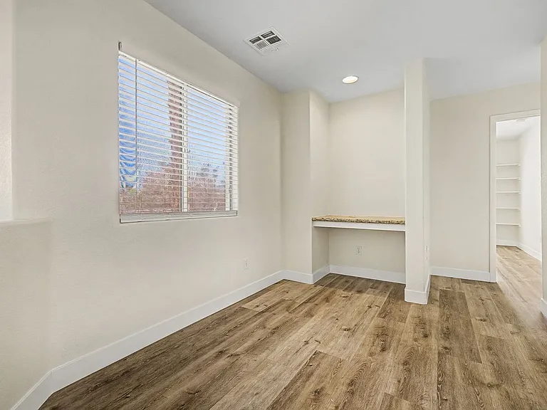 7804 Amulet St — Photo 18