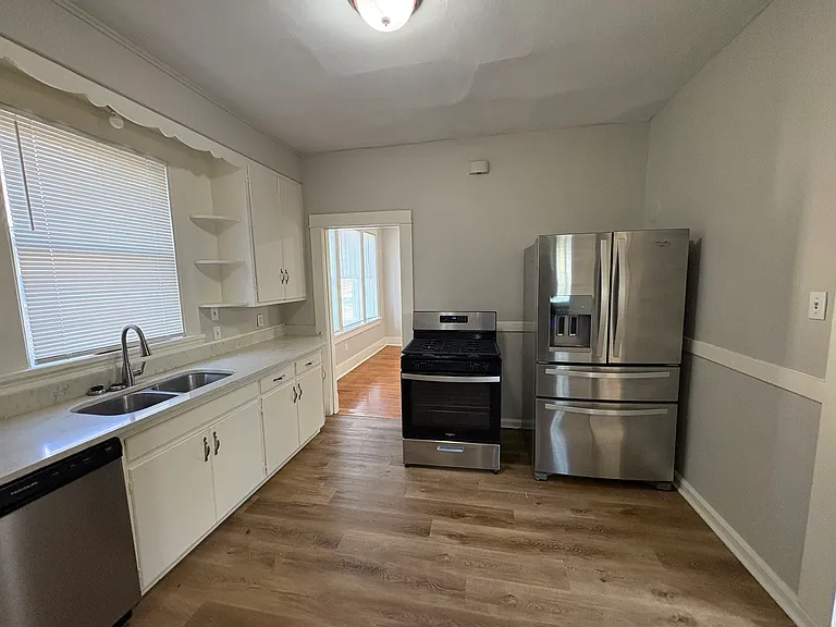 1805 Maple St #A — Photo 18