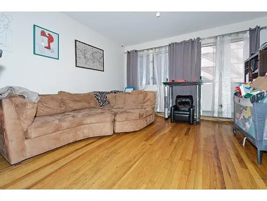 Sold by Elite Connect Real Estate | media 18