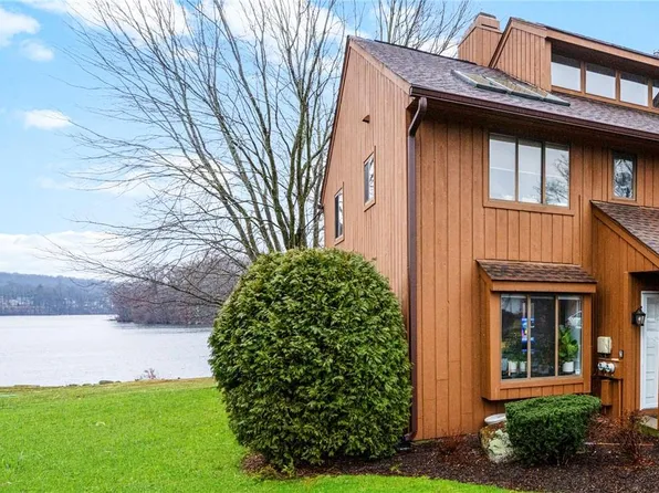 511 Panorama Drive, Mohegan Lake, NY 10547