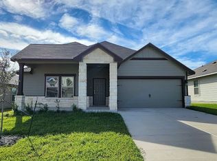 2148 Chief St, Bryan, TX 77807