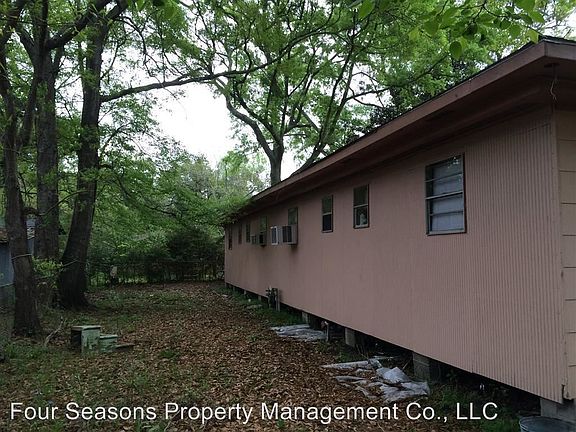 5th image of 4519 Peach St APT C