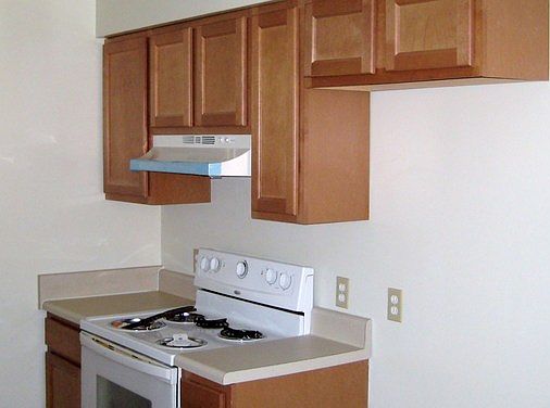 2nd image of 4914 E Princess Anne Rd APT C6