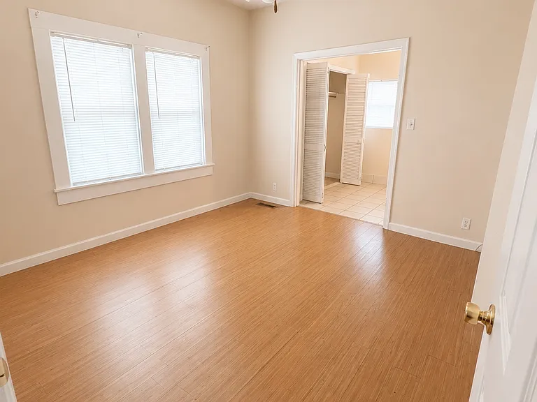 2850 Myers St — Photo 14
