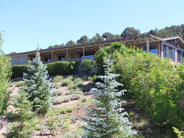 6 Potato Peak Rd, Bridgeport, CA 93517