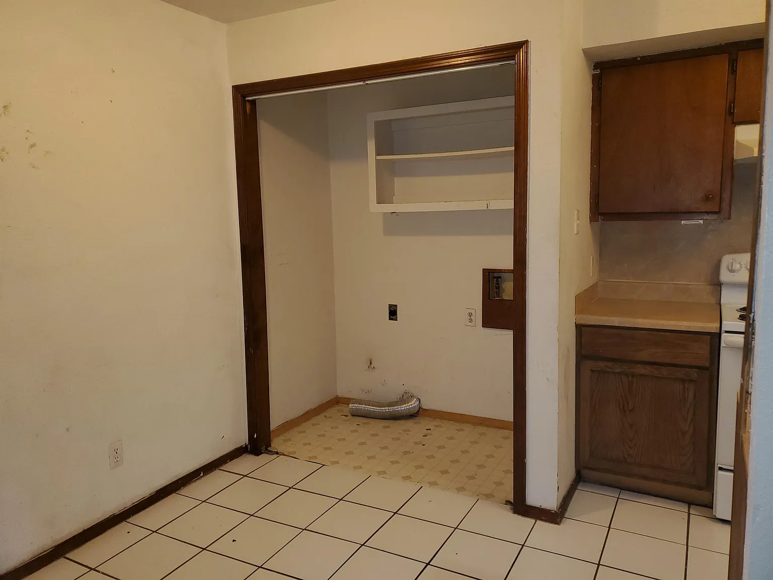 3114 Forestridge - 1 — Photo 4
