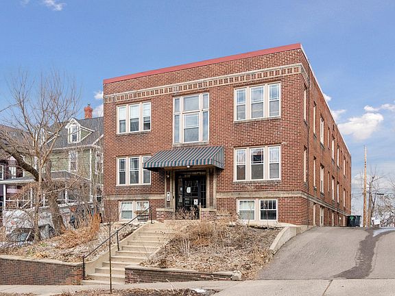 2nd image of 522 Ridgewood Ave APT 9