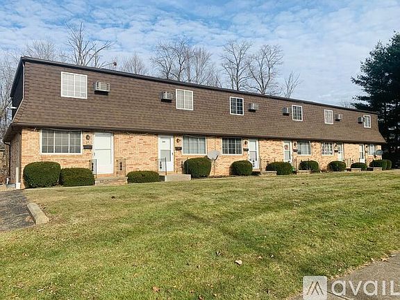 2nd image of 287 Frana Clara St W #287