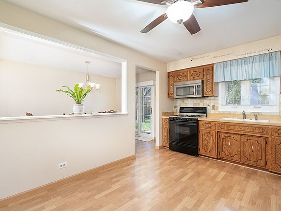 3rd image of 14650 S Cricketwood Ct