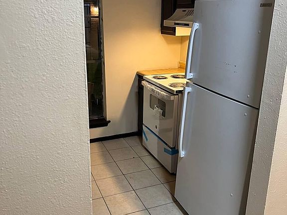 5th image of 2150 N Sherwood Forest Dr APT 26
