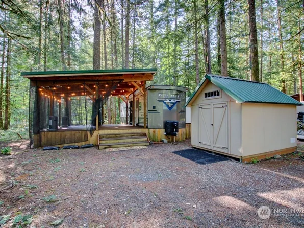 131 1 Jasper Trail, Deming, WA 98244