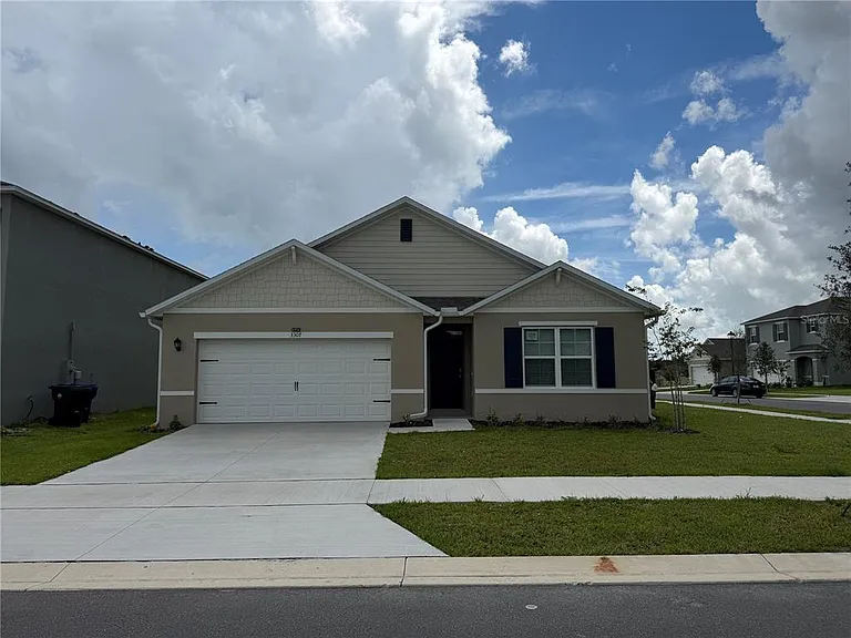 3307 Wynwood Forest Dr — Photo 1