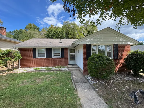 405 Hampton Dr, Danville, VA 24540