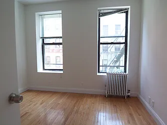 Rented by Harvey Craw Properties