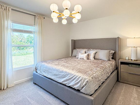 5th image of 10929 NW Everbreeze Drive