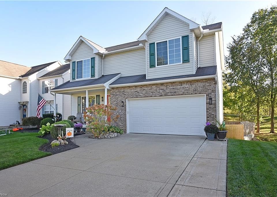 1st image of 988 Chadwick Ln