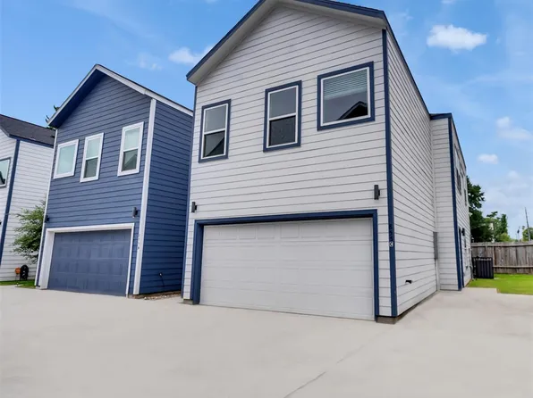 855 S Victory Dr #C, Houston, TX 77088