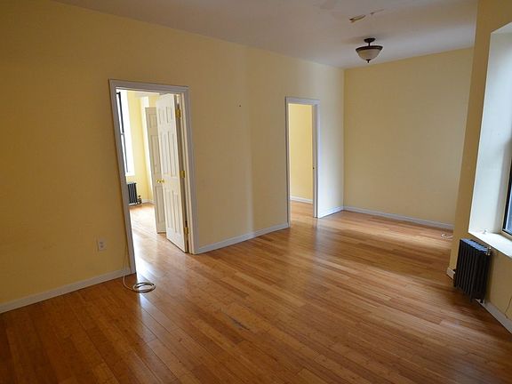 4th image of 277 W 150th St APT 8A