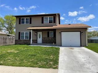 832 E 15th St N, Newton, IA