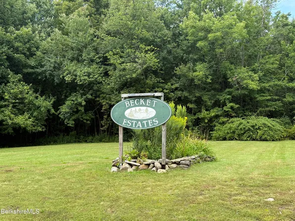 233 Gentian Holw, Becket, MA 01223