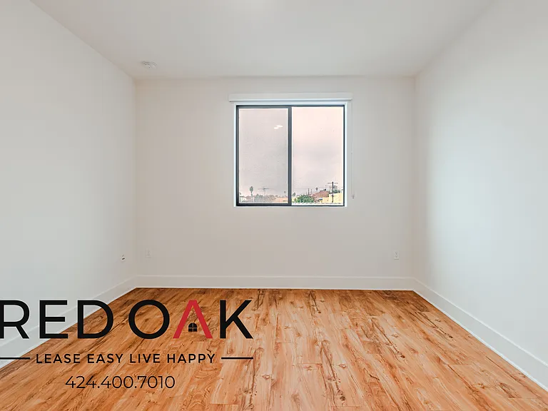 5727 La Mirada Ave #309 — Photo 15