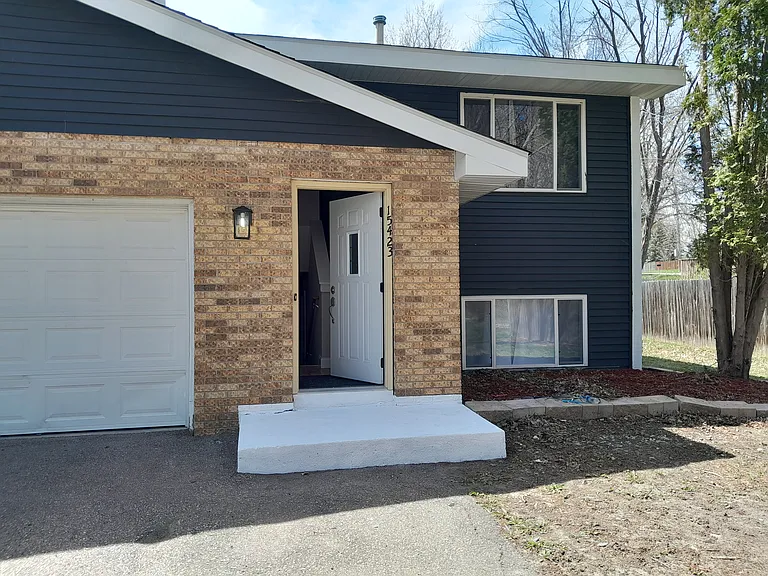 15423 Trillium Cir #1 — Photo 6