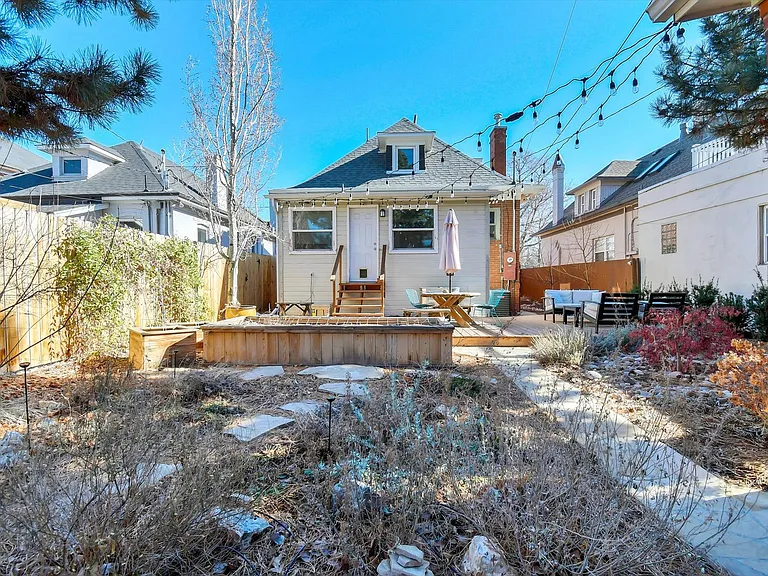617 S Logan St — Photo 26