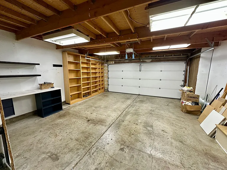 454 Poppy Pl — Photo 12