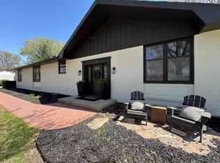 2036 Huntington Rd, Emporia, KS 66801