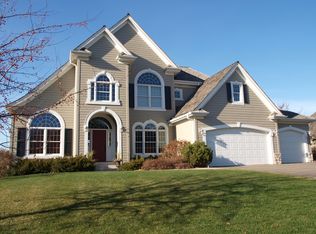 5016 Kelsey Ter, Edina, MN 55436