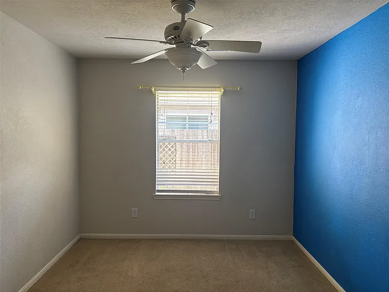3526 Glenhill Dr — Photo 7