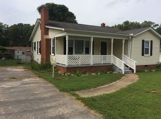 211 Park Dr, Iva, SC 29655