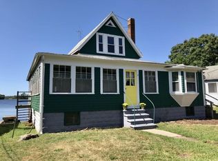7 Old Ocean Ave, Halifax, MA 02338