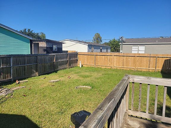 3rd image of 2510 Anthony Pine Ln