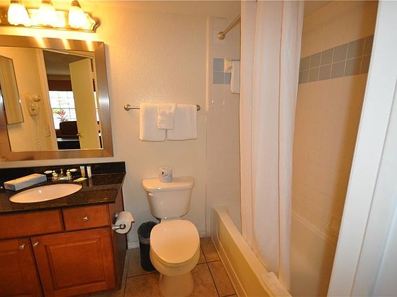 3rd image of 4121 Oak Canopy Ct #1013/1015