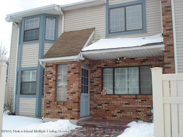 1st image of 995 Rockland Ave #A