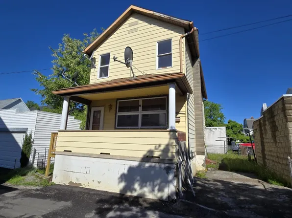 11 Bruce Ln, Wilkes Barre, PA 18702