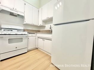 11009 Hartsook St #112A, North Hollywood, CA 91601