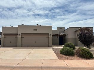 935 Datura Dr, Alamogordo, NM 88310