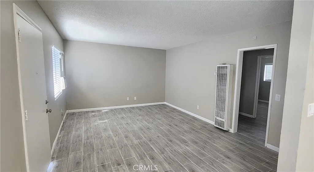 2 bed, 748 sqft, $1,800 — Photo 4