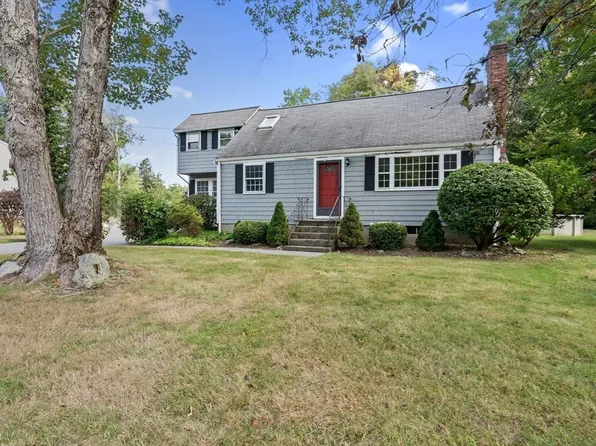10 Noyes Rd, Georgetown, MA 01833