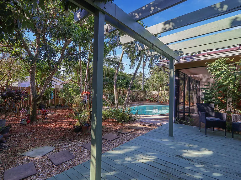 5140 Laird Ln — Photo 44