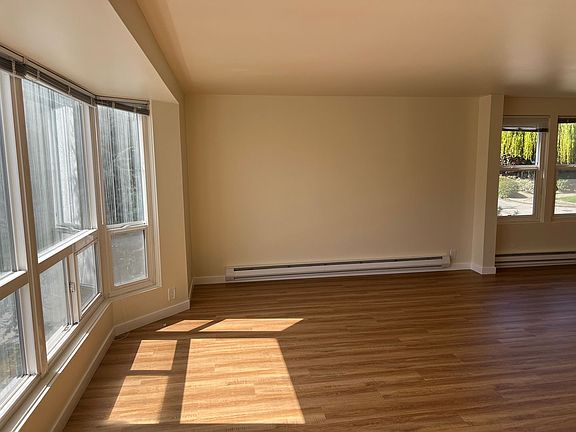 3rd image of 501 Highland Dr #303