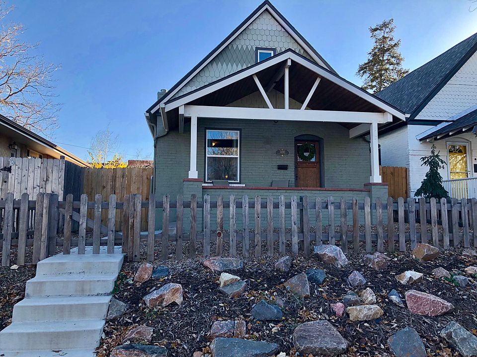 Gorgeous Highlands Home, Fully Renovated and move in ready! 