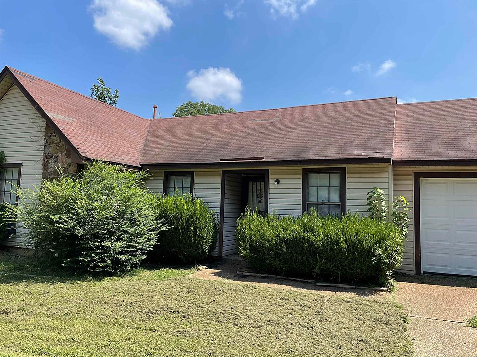 1st image of 4520 Northwood Hills Dr
